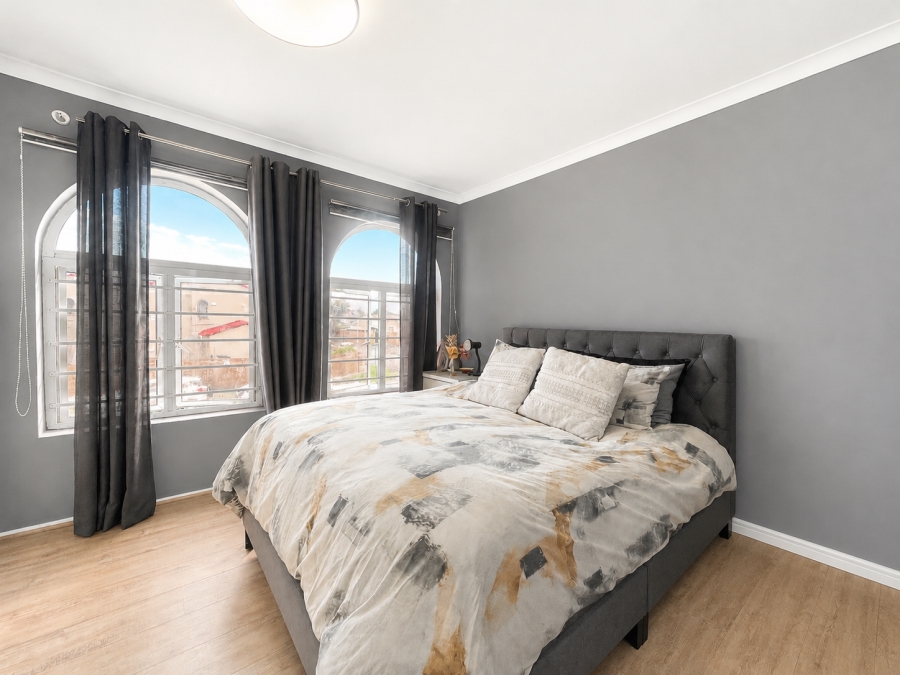 2 Bedroom Property for Sale in Heathfield Western Cape